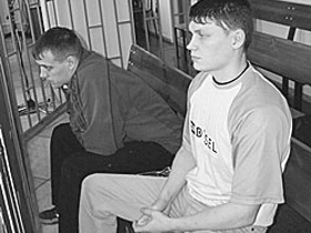 Евгений Худяков и Сергей Аракчеев, офицеры внутренних войск МВД, фото РИА "Новости" Евгений Худяков и Сергей Аракчеев, офицеры внутренних войск МВД, фото РИА "Новости"