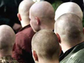 Скинхеды. Фото: Росбалт.Ru Скинхеды. Фото: Росбалт.Ru