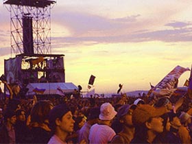 Рок-фестиваль. Фото с сайта rockfest.ru (с) Рок-фестиваль. Фото с сайта rockfest.ru (с)