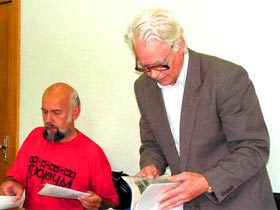 Ю.Вобликов и В.Бурыкин. Фото Александра Преснова, для Каспарова.Ru (с) Ю.Вобликов и В.Бурыкин. Фото Александра Преснова, для Каспарова.Ru (с)