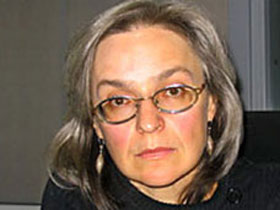 Анна Политковская. Фото с сайта www.inosmi.ru Анна Политковская. Фото с сайта www.inosmi.ru