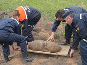 Извлечение фугаса. Фото: dddkursk.ru Извлечение фугаса. Фото: dddkursk.ru