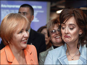 Людмила Путина и Шери Блэр на детской книжной выставке 2003 год. Фото Алексей Куденко/"Коммерсант" Людмила Путина и Шери Блэр на детской книжной выставке 2003 год. Фото Алексей Куденко/"Коммерсант"