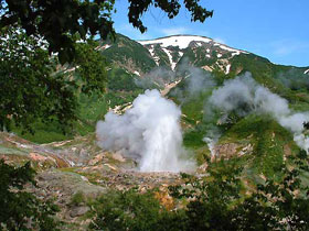 Гейзер. Фото с сайта ch0103.emsd.iks.ru Гейзер. Фото с сайта ch0103.emsd.iks.ru