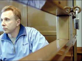 Алексей Пичугин. Фото с сайта 2006.novayagazeta.ru/nomer/2006/37n/n37n-s01.shtml Алексей Пичугин. Фото с сайта 2006.novayagazeta.ru/nomer/2006/37n/n37n-s01.shtml