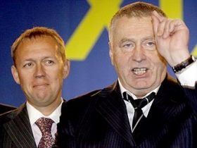 Андрей Луговой и Владимир Жириновский. Фото с сайта img.lenta.ru Андрей Луговой и Владимир Жириновский. Фото с сайта img.lenta.ru