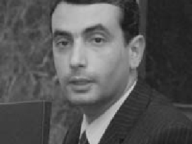 Лев Шлосберг. Фото с сайта www.pskov.ru Лев Шлосберг. Фото с сайта www.pskov.ru