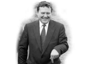 Валерий Сердюков. Фото с сайта gazeta.aif.ru Валерий Сердюков. Фото с сайта gazeta.aif.ru