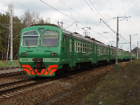 Электричка. Фото с сайта zeleznajadoroga.narod.ru Электричка. Фото с сайта zeleznajadoroga.narod.ru