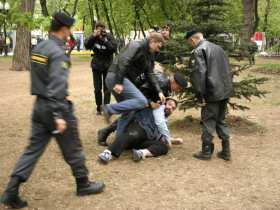 Задержания на "Марше несогласных". Фото: Грани.ру Задержания на "Марше несогласных". Фото: Грани.ру