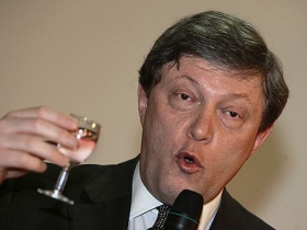 Григорий Явлинский. Фото с сайта kommersant.ru Григорий Явлинский. Фото с сайта kommersant.ru