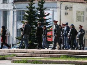 В Архангельске разогнан студенческий митинг.  В Архангельске разогнан студенческий митинг.