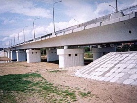 Мост через реку Аргун. Фото: chechnyafree.ru Мост через реку Аргун. Фото: chechnyafree.ru