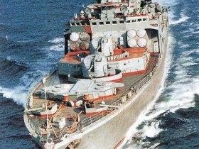 "Маршал Шапошников". Фото с сайта atrinaflot.narod.ru "Маршал Шапошников". Фото с сайта atrinaflot.narod.ru