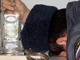 Милиционер, фото http://komsomolka.kiev.ua Милиционер, фото http://komsomolka.kiev.ua