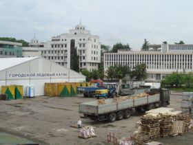 Каток в Сочи, фото Светланы Кравченко, Каспаров.Ru Каток в Сочи, фото Светланы Кравченко, Каспаров.Ru