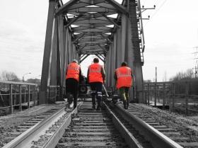 Железнодорожники. Фото: http://img-2006-04.photosight.ru Железнодорожники. Фото: http://img-2006-04.photosight.ru