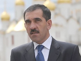 Юнус-Бек Евкуров. Фото: i.focus.in.ua  Юнус-Бек Евкуров. Фото: i.focus.in.ua