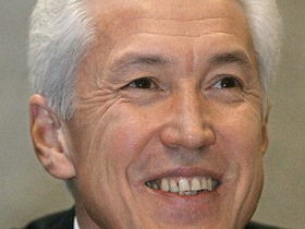 Владимир Васильев. Фото с сайта kommersant.ru Владимир Васильев. Фото с сайта kommersant.ru