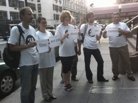 "Стратегия-31" в Нью-Йорке. фото: nazbol.ru "Стратегия-31" в Нью-Йорке. фото: nazbol.ru