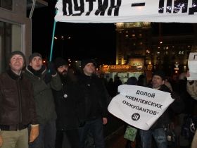 "Стратегия-31" на Триумфальной. Фото: Дмитрий Щедрин "Стратегия-31" на Триумфальной. Фото: Дмитрий Щедрин