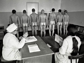 Военкомат. Фото: www.photopolygon.com Военкомат. Фото: www.photopolygon.com