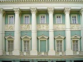 Колонный зал. Фото с сайта stapravda.ru Колонный зал. Фото с сайта stapravda.ru