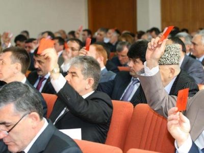 Кавказская оппозиция идет в КС; фото: obzor-smi.ru Кавказская оппозиция идет в КС; фото: obzor-smi.ru