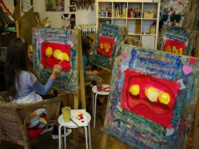 Студия в Хамовниках. Фото с сайта: krasnoetv.ru Студия в Хамовниках. Фото с сайта: krasnoetv.ru