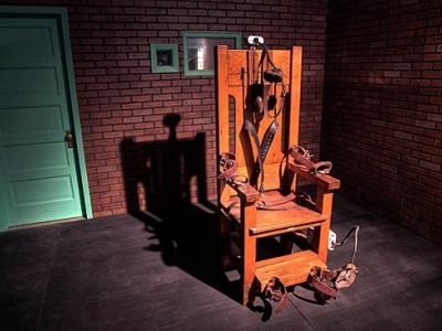 Электрический стул. Фото: factroom.ru  Электрический стул. Фото: factroom.ru