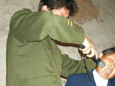 Пытки, фото с сайта woman-xxi-century.ru Пытки, фото с сайта woman-xxi-century.ru