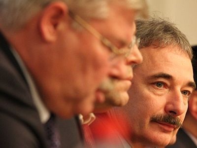 Николайчук и Жвачкин. Фото с сайта media.westsib.ru Николайчук и Жвачкин. Фото с сайта media.westsib.ru