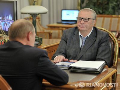 Владимир Путин и Владимир Жириновский. Фото РИА "Новости" из блога vg-saveliev.livejournal.com Владимир Путин и Владимир Жириновский. Фото РИА "Новости" из блога vg-saveliev.livejournal.com