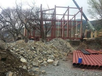 Незаконная стройка на пляже. Фото: ewnc.org Незаконная стройка на пляже. Фото: ewnc.org