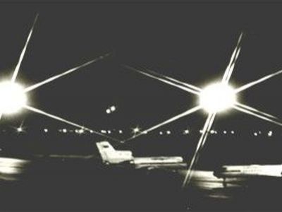 Аэропорт. Фото: Игорь Гольдберг, Каспаров.Ru Аэропорт. Фото: Игорь Гольдберг, Каспаров.Ru