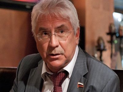 Депутат Чепа. Фото размещено в http://avmalgin.livejournal.com/ Депутат Чепа. Фото размещено в http://avmalgin.livejournal.com/