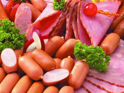 Колбаса. Фото: 1zoom.net Колбаса. Фото: 1zoom.net