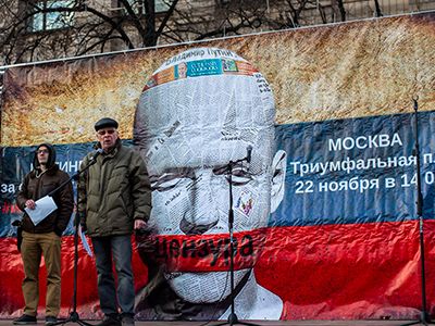 Семен Зон-Зам читает стихи на "Марше Правды" Семен Зон-Зам читает стихи на "Марше Правды"