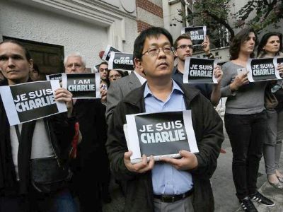 Я — Шарли Эбдо! Фото: novostink.ru Я — Шарли Эбдо! Фото: novostink.ru