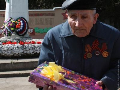 Ветеран. Фото: dezinfo.ne Ветеран. Фото: dezinfo.ne