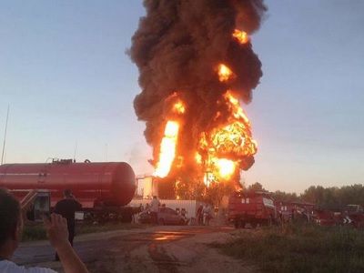 Пожар на нефтебазе. Фото: 112.ua Пожар на нефтебазе. Фото: 112.ua