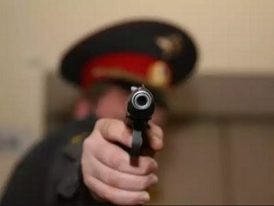 Полиция и оружие. Фото: goldring.ru Полиция и оружие. Фото: goldring.ru