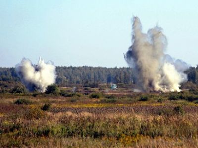 Стрельбы артиллерии Балтфлота. Фото: army-today.ru Стрельбы артиллерии Балтфлота. Фото: army-today.ru