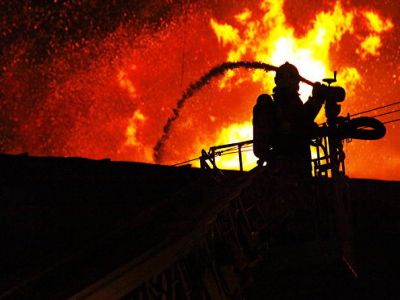 Пожар. Фото: newskaz.ru Пожар. Фото: newskaz.ru