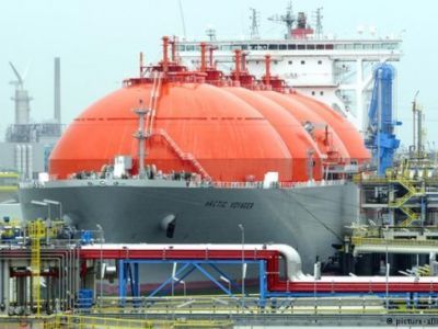 В Польшу прибыл первый танкер со сжиженным природным газом. Фото: eadaily.com В Польшу прибыл первый танкер со сжиженным природным газом. Фото: eadaily.com