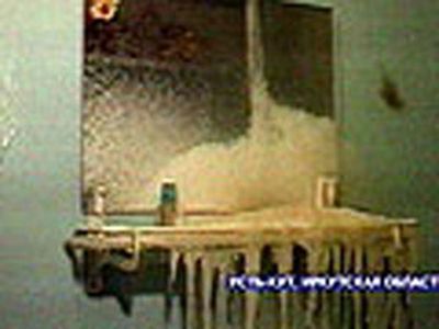 Замерз в собственной квартире. Фото: vesti7.ru Замерз в собственной квартире. Фото: vesti7.ru