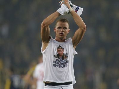 Футболист Тарасов. Фото: ТАСС/Emrah Gurel Футболист Тарасов. Фото: ТАСС/Emrah Gurel