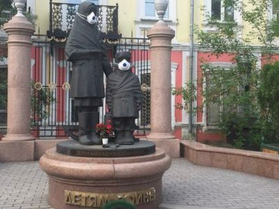 "Дети войны" в респираторах. Фото: НГС.Красноярск "Дети войны" в респираторах. Фото: НГС.Красноярск