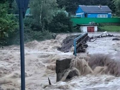 Тайфун в Приморье. Фото: jashtar.kg Тайфун в Приморье. Фото: jashtar.kg