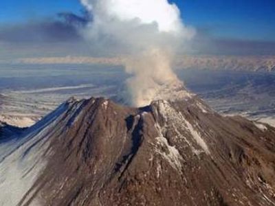 Извержение вулкана. Фото: runews24.ru Извержение вулкана. Фото: runews24.ru